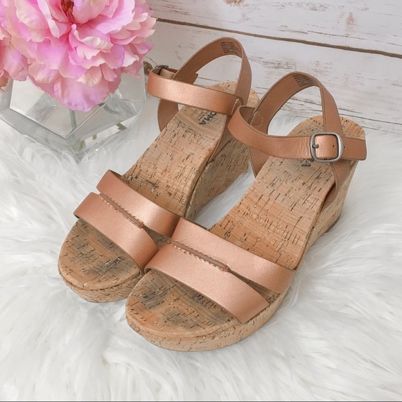 rose gold cork sandals